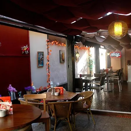 Montsant Guest house 2*