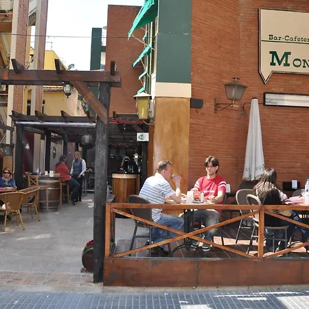 Pensión Montsant 2*